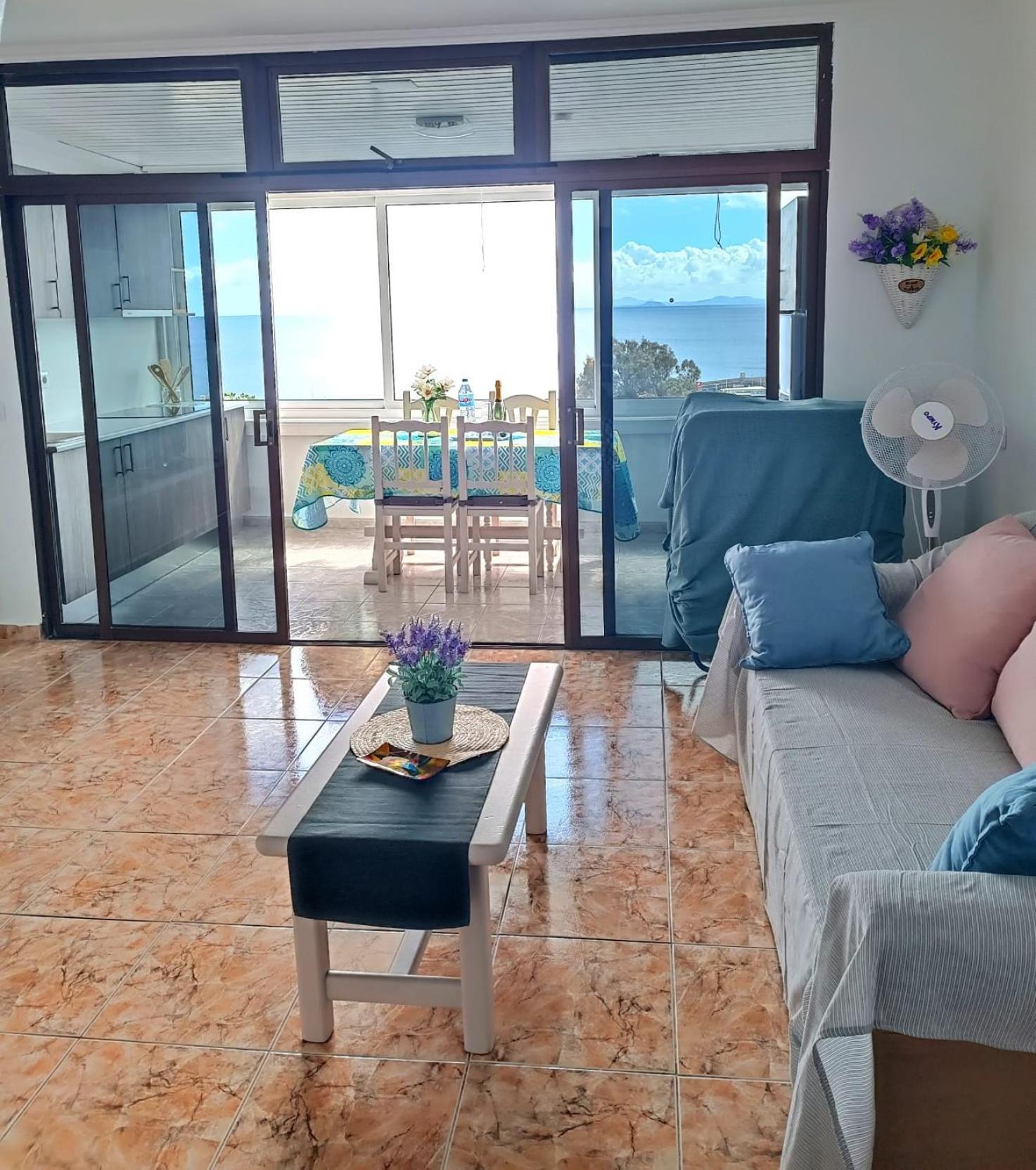 Wonderful Sea View Apartment In Puerto Del Carmen Пуэрто дель Кармен Экстерьер фото